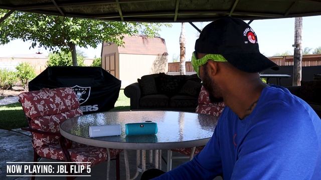 JBL Flip 5 vs Sonos Roam | Who Will Win? смотреть онлайн