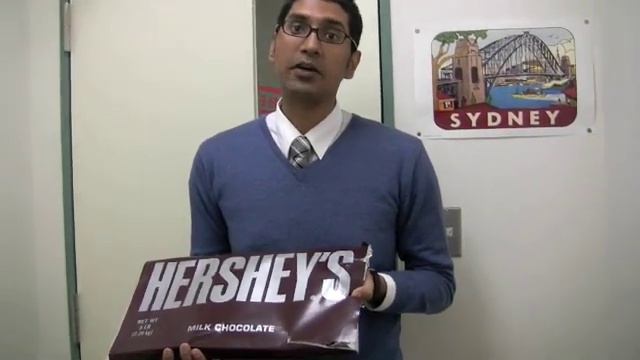 5 Pound (2.5 KG) Candy Bar from Hershey's смотреть онлайн