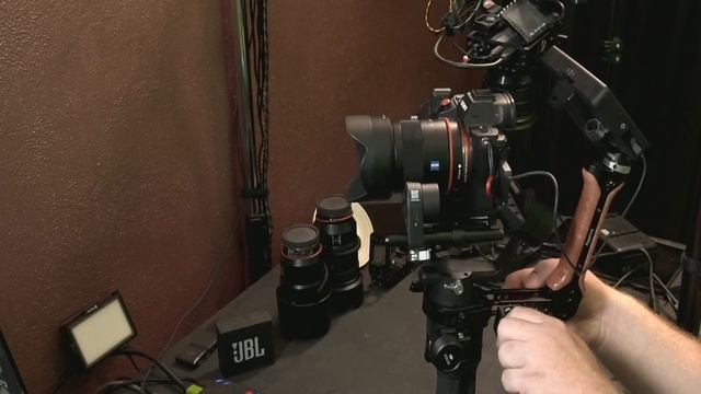 SmallRig Handgrip for DJI Ronin-SC BSS2413 смотреть онлайн