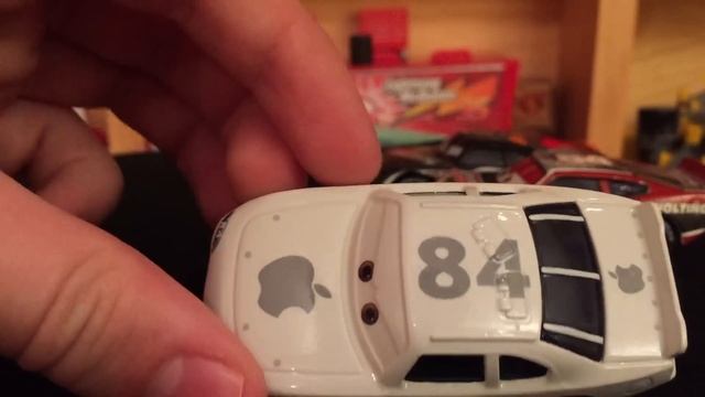 Mattel Disney Cars Team Apple Mac iCar Chief Apple & Apple Pitty смотреть онлайн