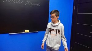 УЧИЛКА ПОТЕРЯЛА ПАМЯТЬ!!!