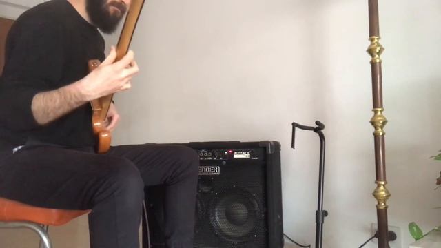 Squier Vintage Jazz Bass & Fender Rumble 100w 2x10” смотреть онлайн