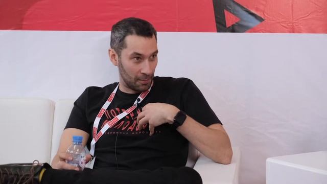 Евгений Россинский (ivi) и Артём Каличкин (ЦФТ) смотреть онлайн