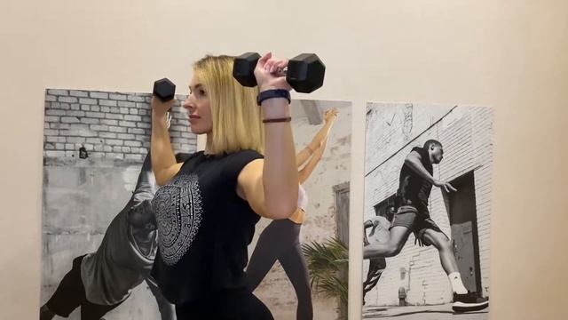 Тренировка на плечи . смотреть онлайн