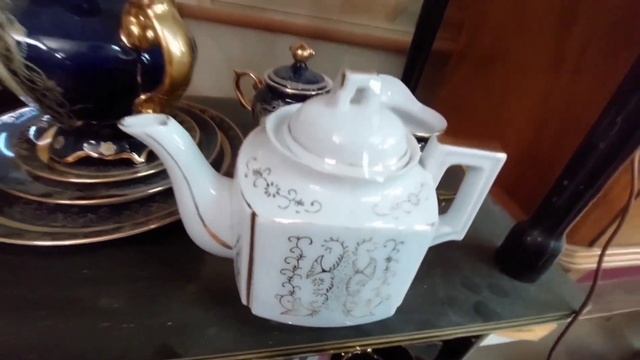 Что можно найти в винтажном магазине? Заглянем?