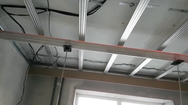 Как собрать каркас потолка. Фишка при монтаже каркаса ГКЛ потолка. смотреть онлайн