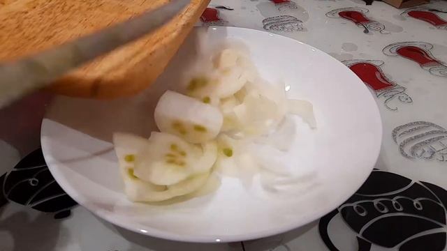 Сочный и вкусный свиной карбонад. Такое мясо украсит даже праздничный стол, а гости будут довольны смотреть онлайн