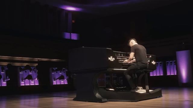 Cameron Carpenter - Bach: Passacaglia And Fugue In C Minor, BWV 582