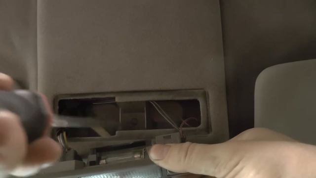 Ауди 80 B4 (Бочка) Как снять люк. Автолайв от МШ #1 смотреть онлайн