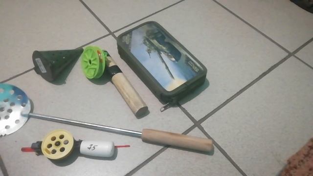 Набор для зимней рыбалки для новичка. Что нужно чтобы заняться зимней рыбалкой смотреть онлайн