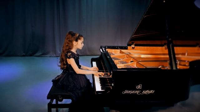 Замалиева Алиса - П.И.Чайковский «Утреннее размышление» смотреть онлайн
