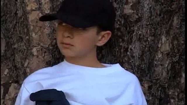 Hug A Tree wmv смотреть онлайн