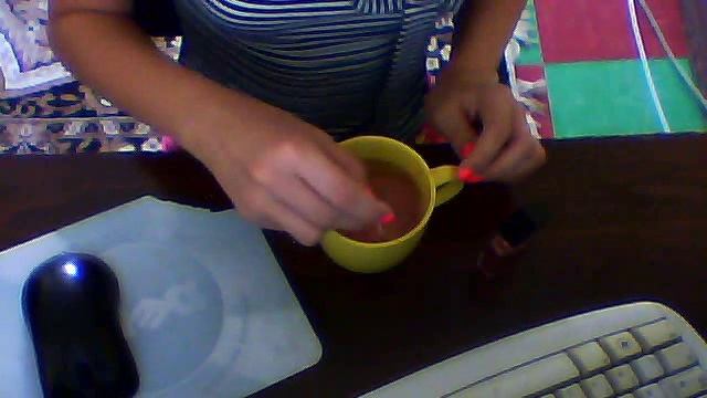 Маникюр на воде:) смотреть онлайн