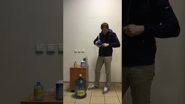 Как правильно надевать помпу. смотреть онлайн