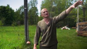 Блогер Антоха. Уехал на глухой хутор на краю болота | Как я построил