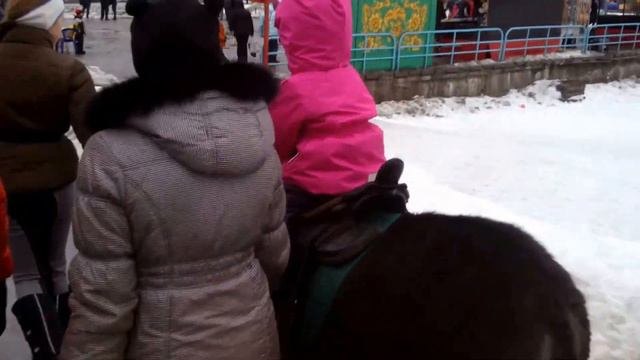 Катание на ослике смотреть онлайн