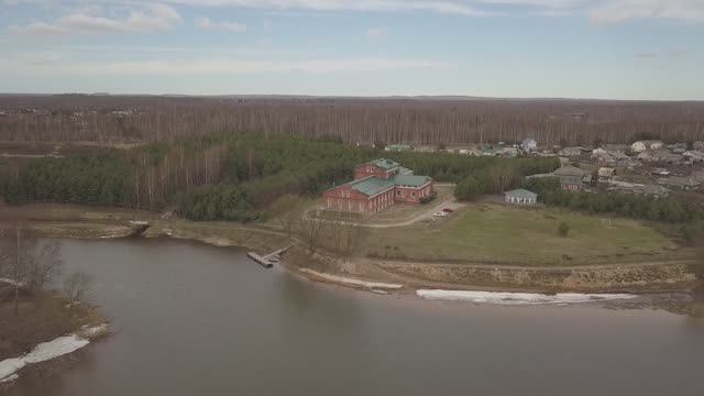 Ярославль — развитие города, рост экономики и туризма, газификация региона, новые возможности смотреть онлайн