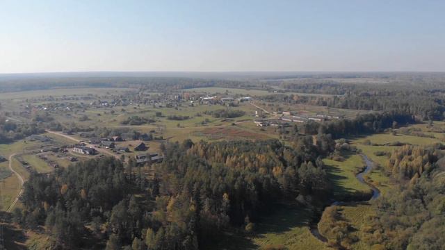 Русская деревня. С высоты птичьего полета. Dji mavic air. смотреть онлайн