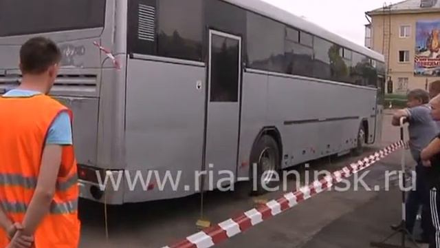 Областные соревнования среди водителей ПАТП в пгт Инской в Белово смотреть онлайн