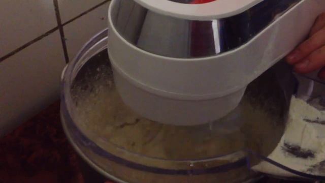 Тестомес-миксер Saturn ST-FP1027 смотреть онлайн