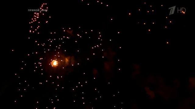 День победы! салют на Красной площади смотреть онлайн