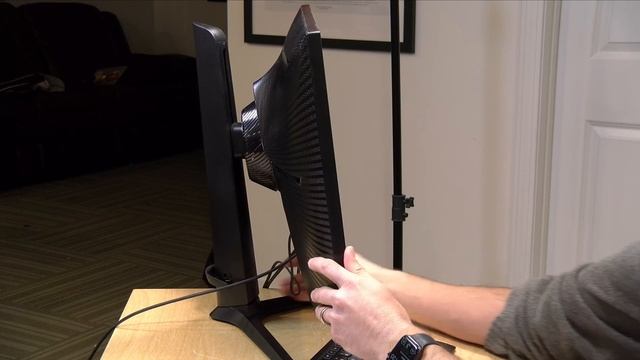 Samsung 28" G70A 4k Gaming Monitor Review - G-Sync, Freesync & 144hz Support! Xbox PS5 PC смотреть онлайн