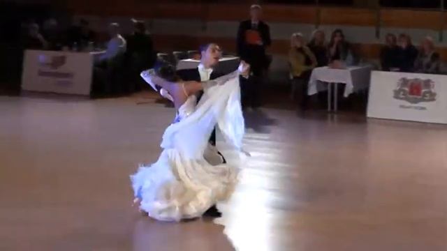 European Cup 10dance 2011 Roman Gerbey - Vera Bondareva 1.2fin waltz смотреть онлайн