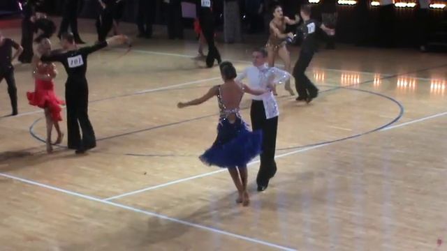 Первенство России Юниоры 2 10 танцев 1/4 Румба Калантаев Даниил - Халикова Камила смотреть онлайн