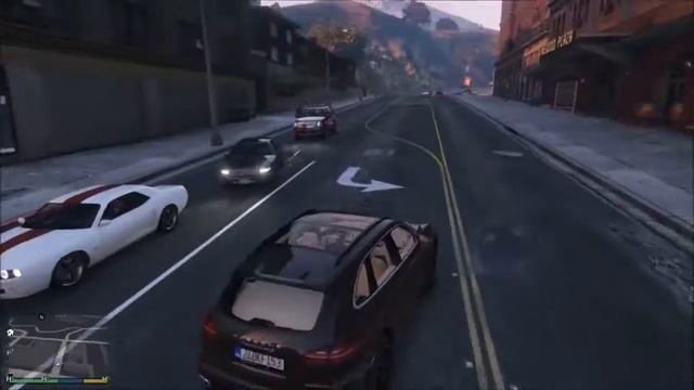 [GTA V] Conduite d'une Porsche Cayenne смотреть онлайн