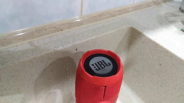 JBL CHARGE 3 & ВОДА смотреть онлайн