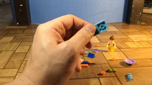 Lego совместимый конструктор Qiaoletong, девочка на шезлонге, TS2012OA Обзор и сборка смотреть онлайн