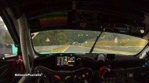 Porsche 911 GT3 R на Нюрбургринге POV