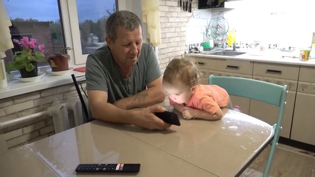 Софочка болеет. Как она говорит спасибо зрителям. 11.10.22. смотреть онлайн