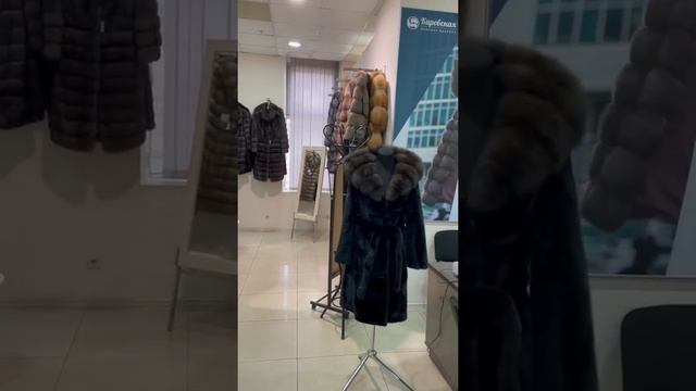 Магазин шуб в Москве от Кировской Меховой Фабрики смотреть онлайн