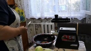 Базиликовый соус от которого можно язык проглотить.