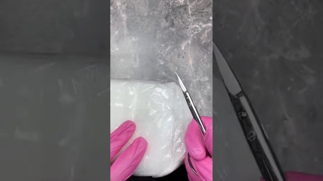 Крутые скидки\Распаковка материалов для маникюра из ногтевого аутлета Gellato смотреть онлайн