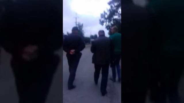 Наша поліція нас береже!!! М. Ізяслав та його захисники смотреть онлайн