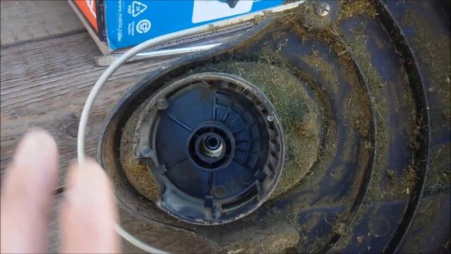 Аккумуляторный триммер для травы Makita DUR181RF 18 Вольт смотреть онлайн