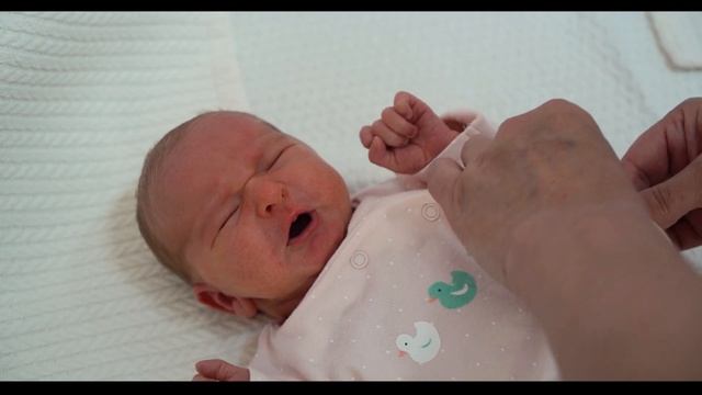 Выписка ребенка из роддома. Родильный дом № 1, г. Минск #выписка #выпискаизроддома #видеосъемка