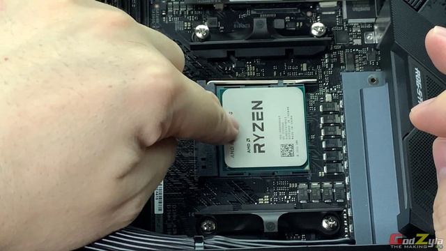 Lian Li Q58 - The Build (Cable Management)