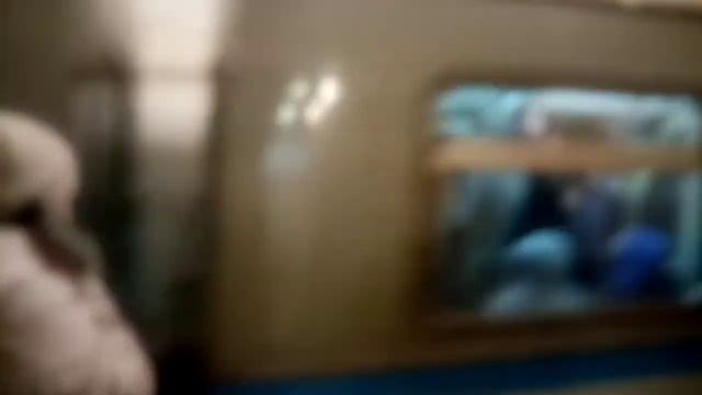 Состав метро 81 740 русич прибывает на станцию Киевская смотреть онлайн