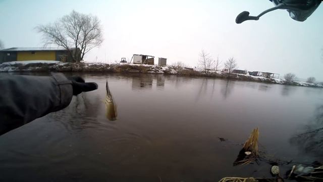 Лайт на малой реке или рыбалка 8 марта 08.03.2019 смотреть онлайн