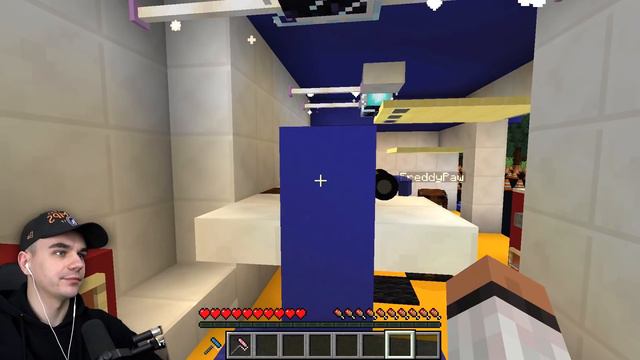 АКАДЕМИЯ ГОНЩИКА! Фредди и Ярик Пойдут Учиться на Гонщика! - Minecraft смотреть онлайн