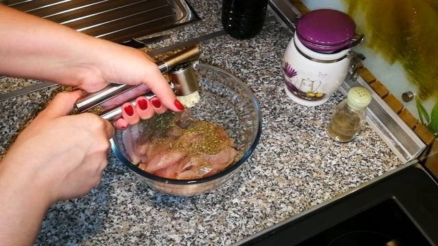 ЗАГОТОВКА ПОЛУФАБРИКАТОВ В МОРОЗИЛКУ/ КАК УПРОСТИТЬ СЕБЕ ЖИЗНЬ смотреть онлайн