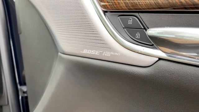 CADILLAC XT6. АВТО ГЛАМУРНОГО СЕМЬЯНИНА.