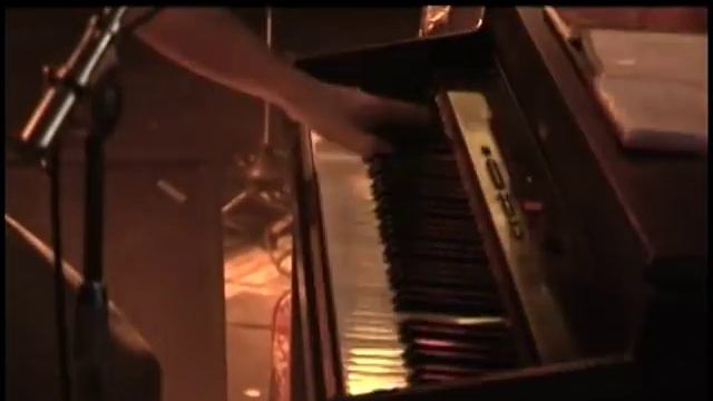 ELVIS PRESLEY - JAILHOUSE ROCK - DINO MANCINO ROCK'N'ROLL PIANO - смотреть онлайн