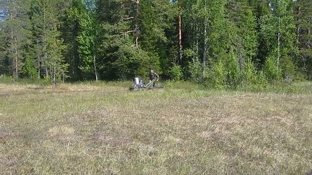 Движение мотобуксировщика летом-16 (май 2010) смотреть онлайн