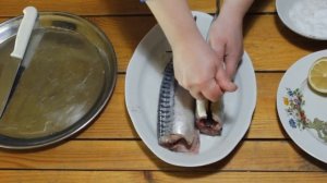 Скумбрия на углях. Как вкусно замариновать рыбу для мангала. Скумбрия на мангале на решетке