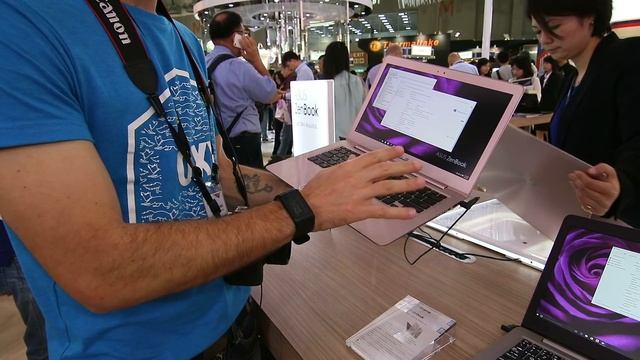 Asus Zenbook UX310 e UX330 | Anteprima Computex | HDblog смотреть онлайн