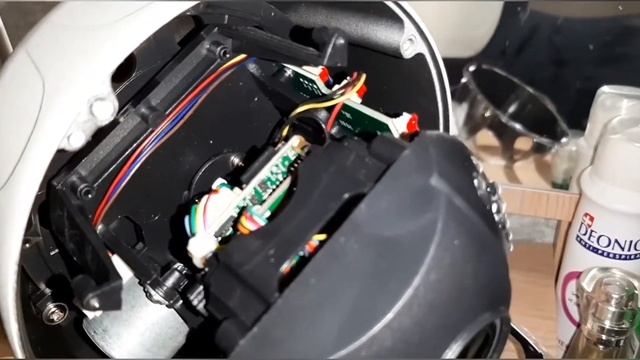 Наружная купольная камера WI-FI PTZ IP 
Камера OwlCat SD17W с качеством записи 1080P.